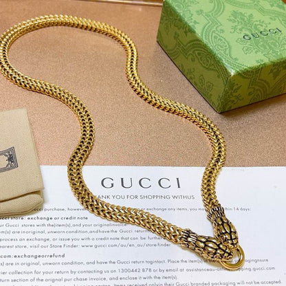 GU  Fashion Necklace Snake