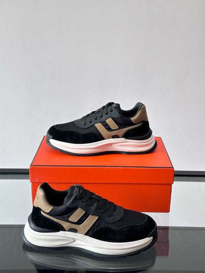 HRM  Sneakers  Man Size