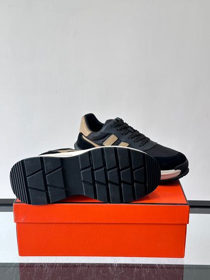 HRM  Sneakers  Man Size