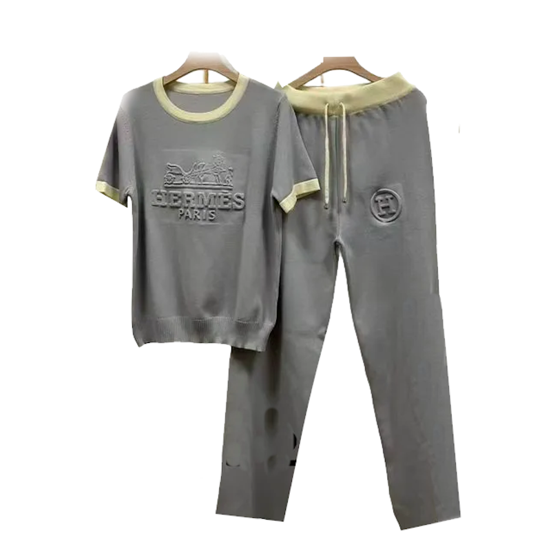 HRM Sport Suits  Woman 4 Color's Limited