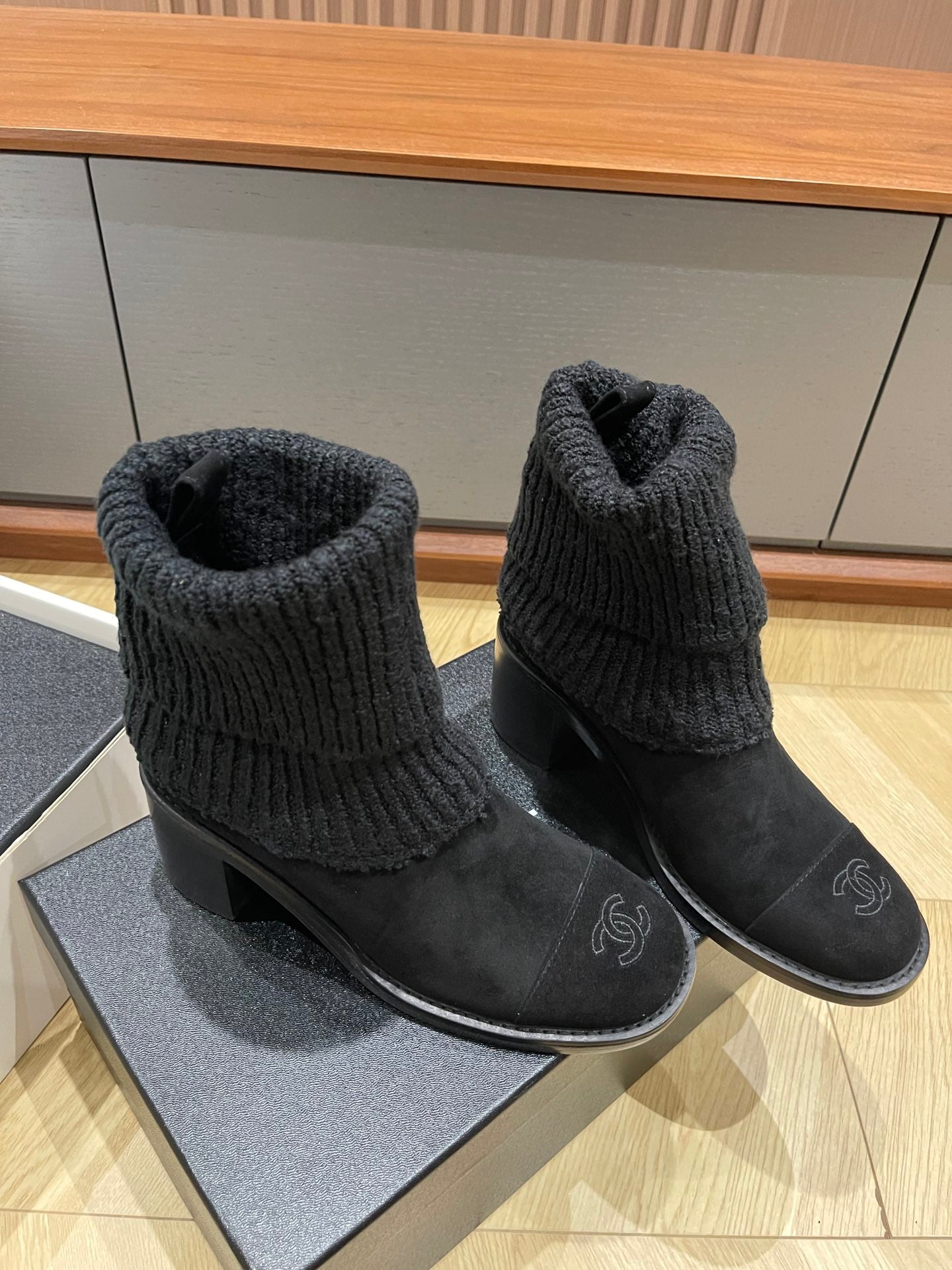 CHL Boots Woman Trainers