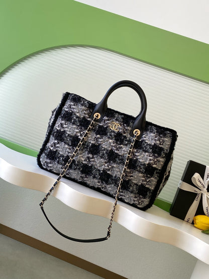 CHL Tweed Tote bag 39 cm
