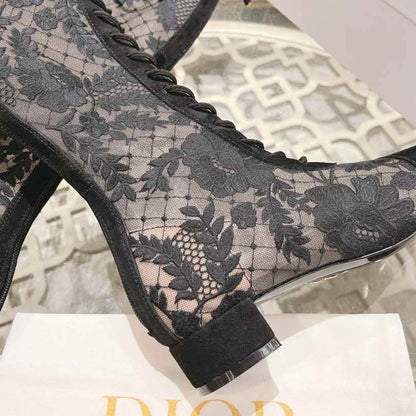 CHD Woman Boots  2 Color's  High