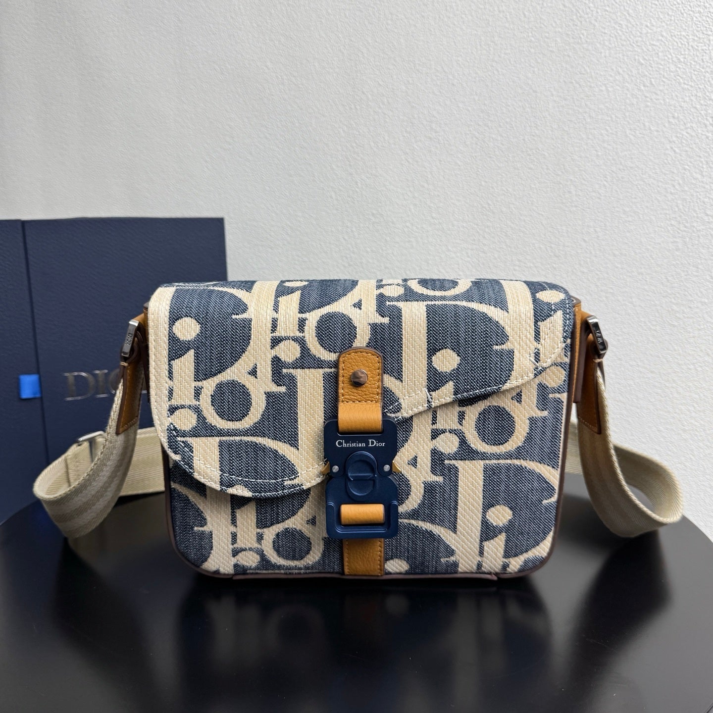 CHD Bag  23 cm Jumbo Logo