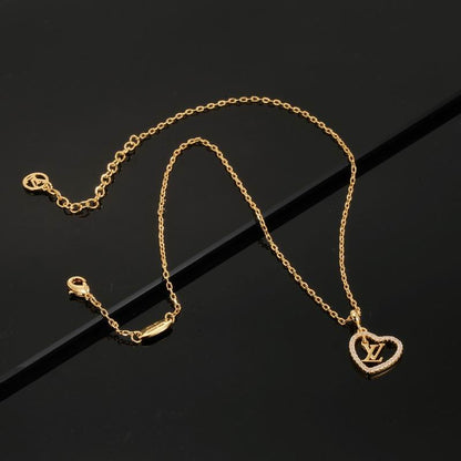 LU Fashion Necklace