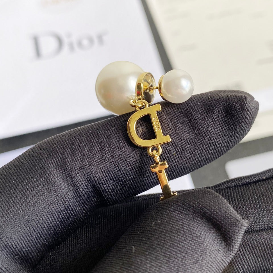 CHD Fashion earrings  SALE-min order required