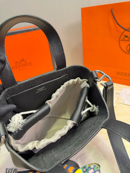 HRM Bag 3 Color's 18 cm