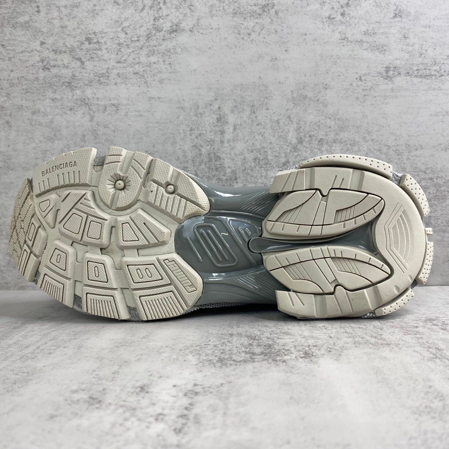 SNBAL Sneakers  Stones  2 Color's  Limited