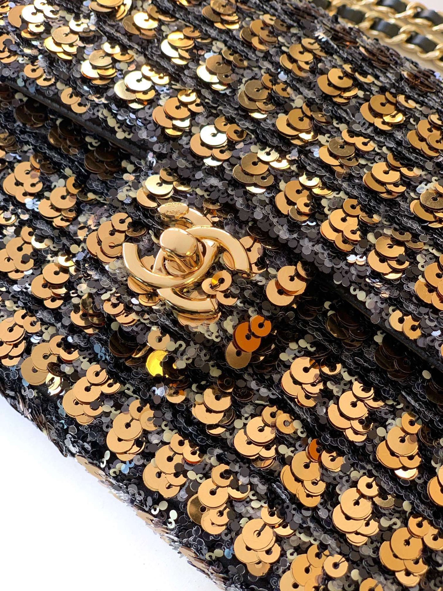 CHL Bag Sequins & Gold-Tone Metal  Golden & Black