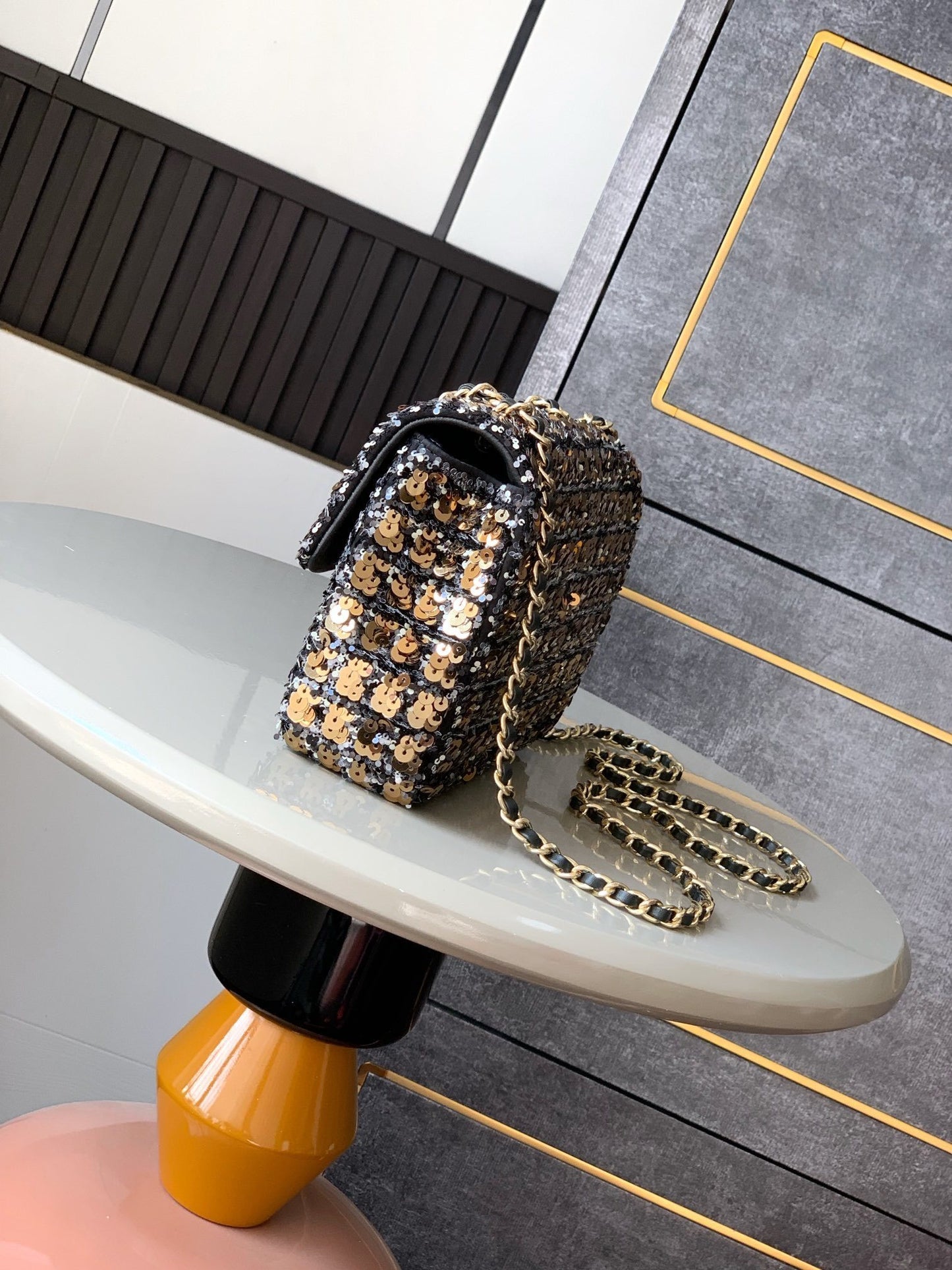 CHL Bag Sequins & Gold-Tone Metal  Golden & Black