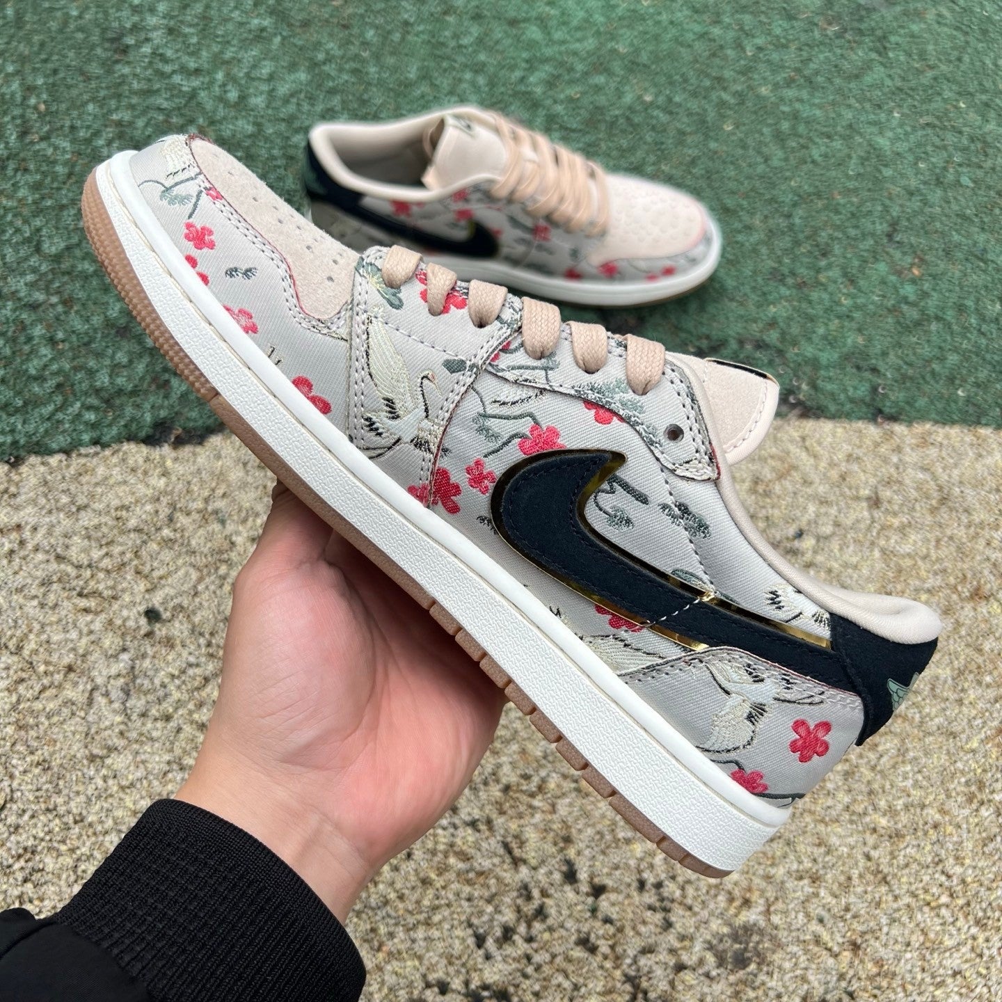 N*KE rui Hachimura Air Jorda AJ1 Low OG "Cranes" sneakers