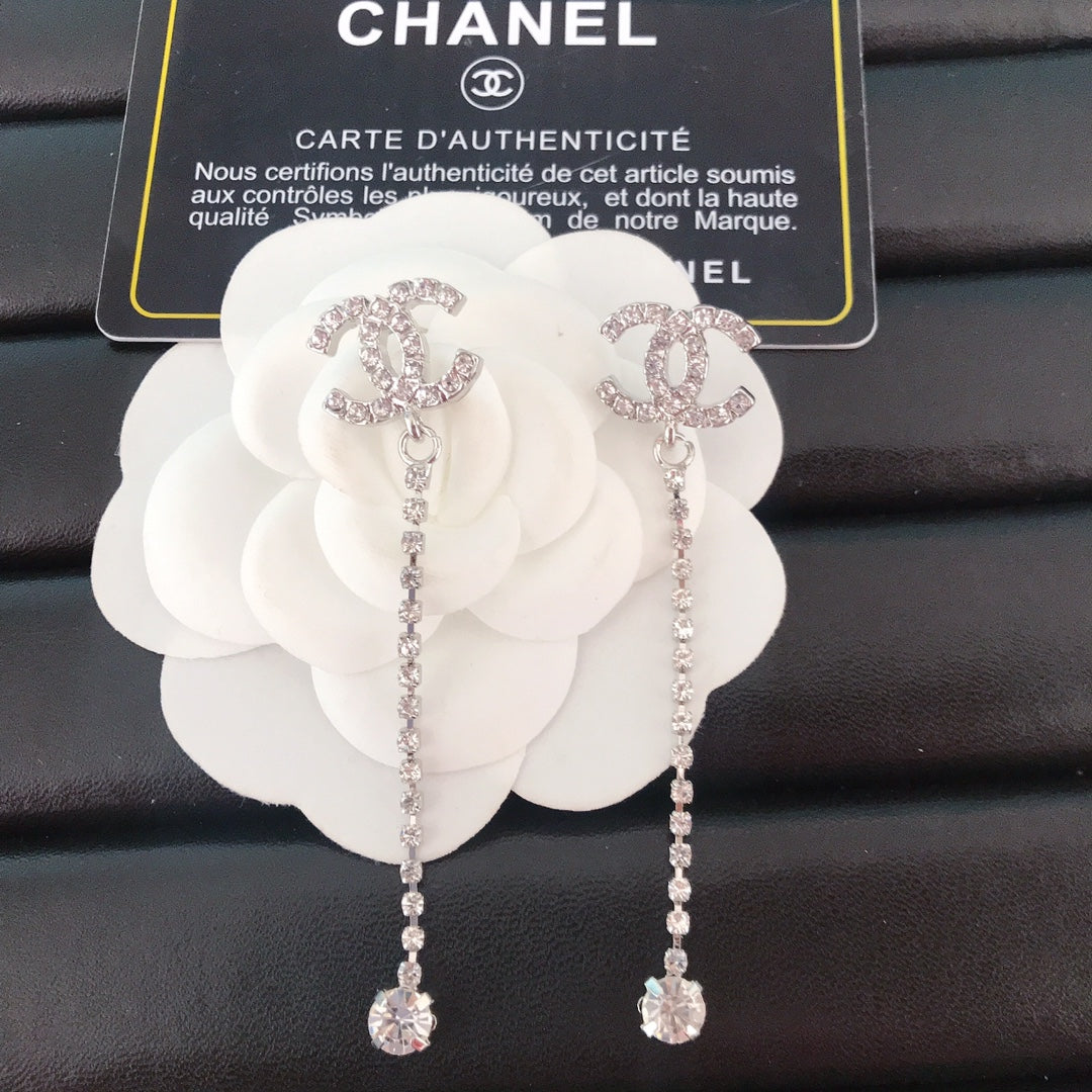 C H L Fashion earrings  SALE-min order required