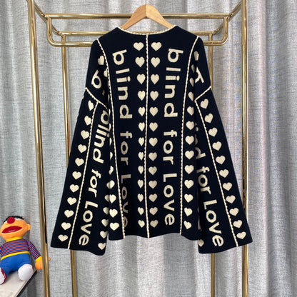 GU woman Sweater Jacket