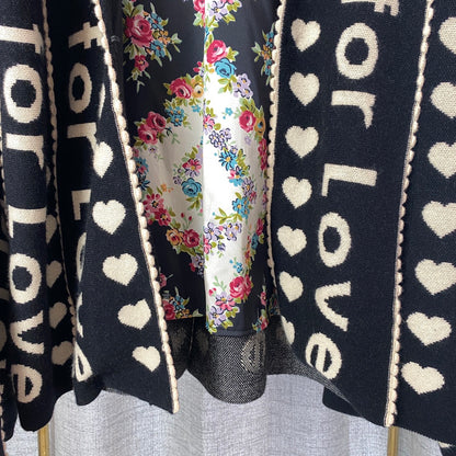 GU woman Sweater Jacket