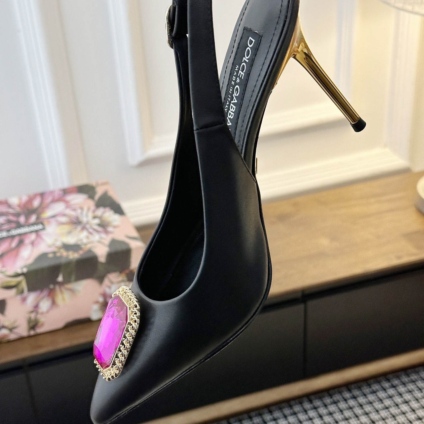GD shoes  Woman 42