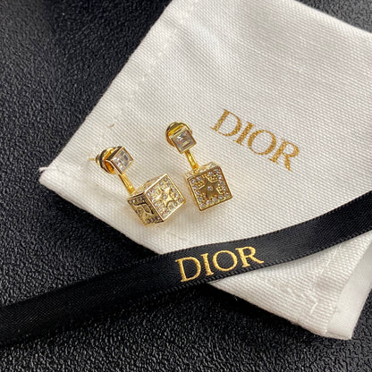 CHD Fashion earrings  SALE-min order required