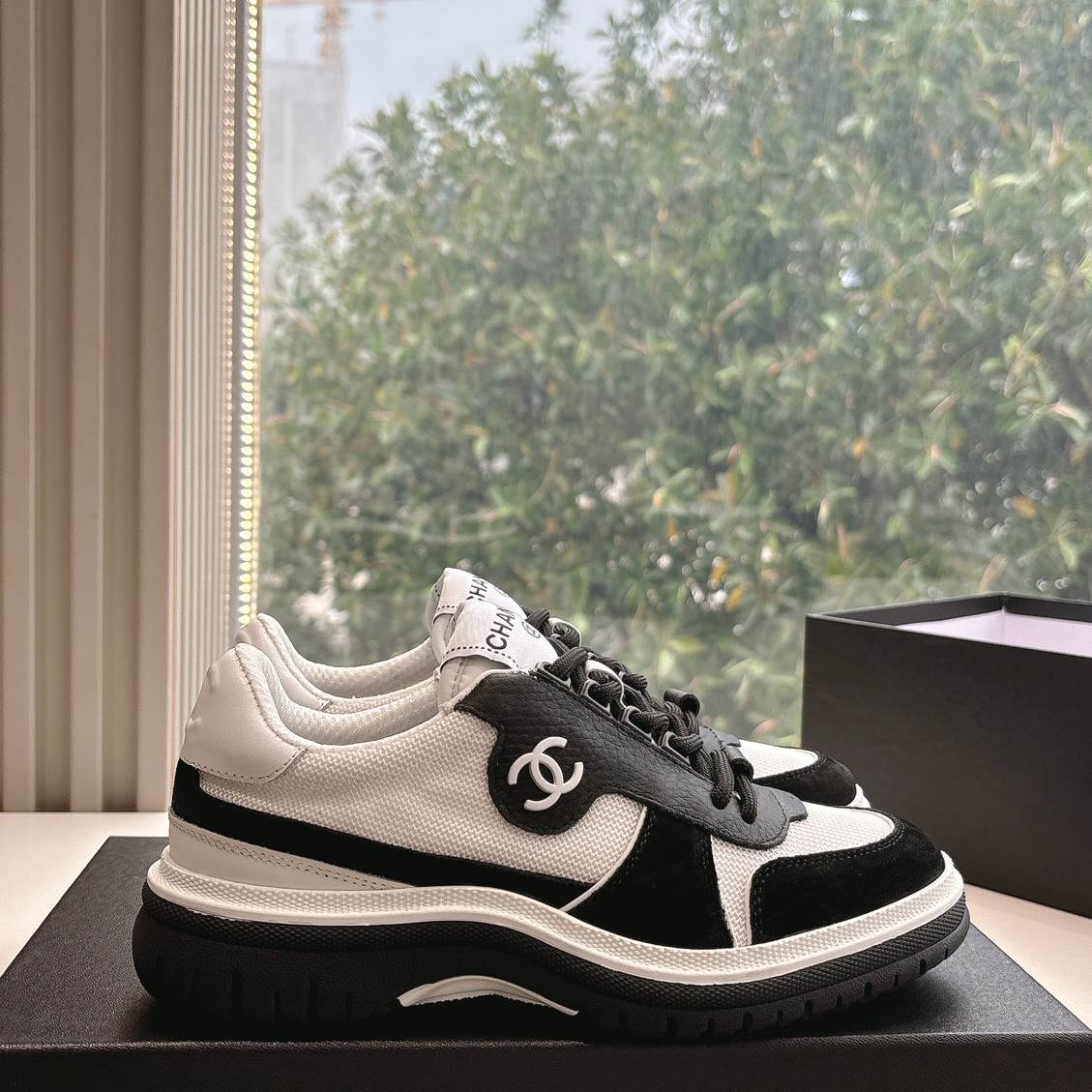 CHL Sneakers 2 Color's
