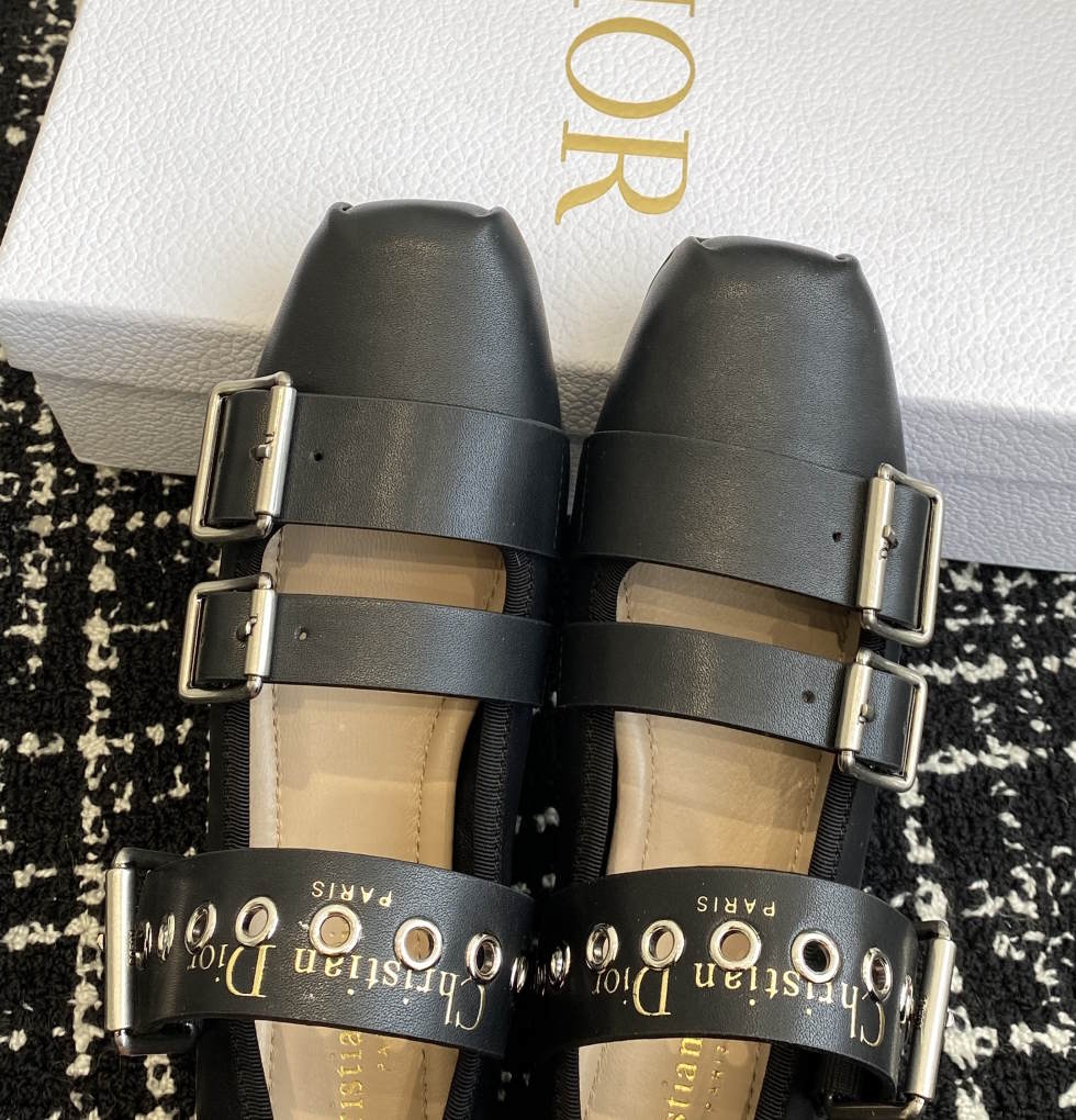 CHD Shoes  Woman 2 Color's