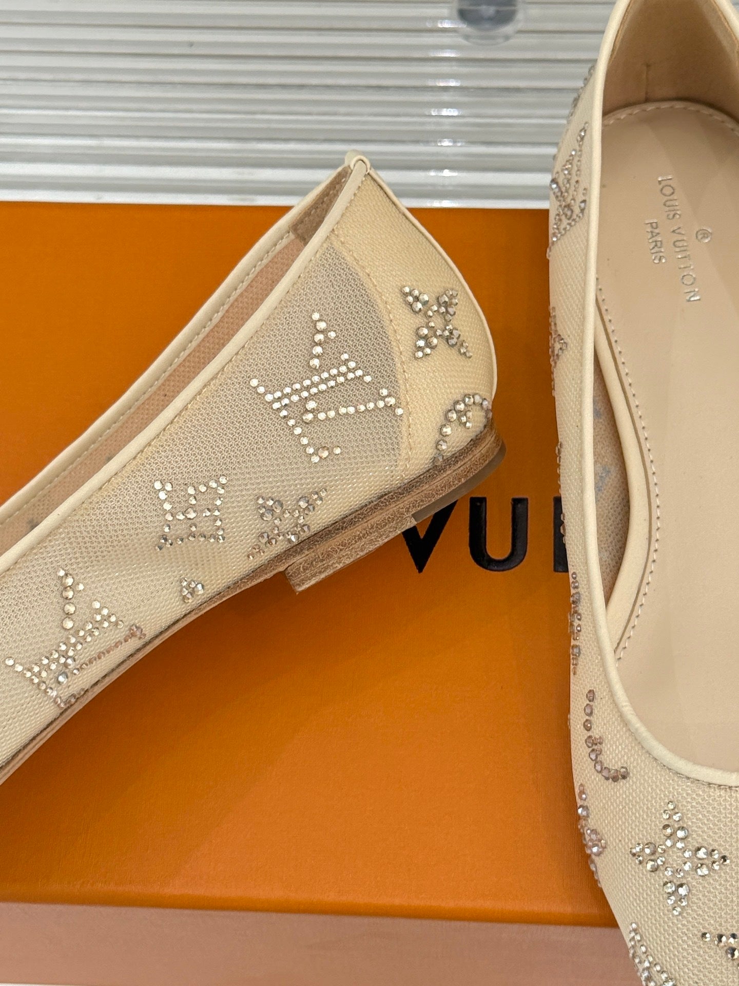 LU Shoes  Woman 2 Color's  Flat