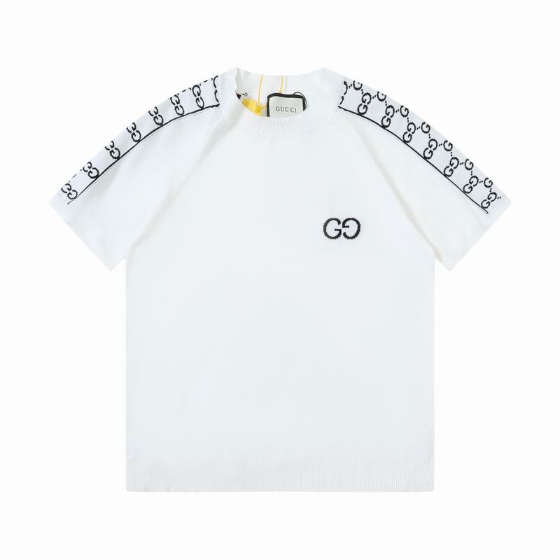 GU T-shirt   2 Color's