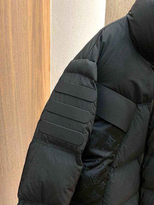 MONCR  Man Jacket Down Hoodie 2 Color's