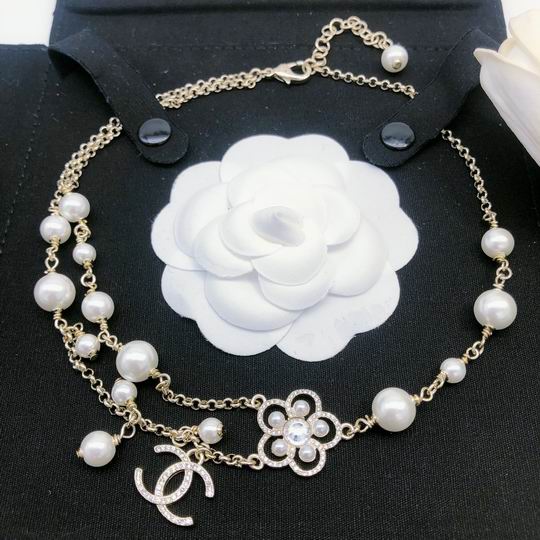 CHL Fashion Necklace