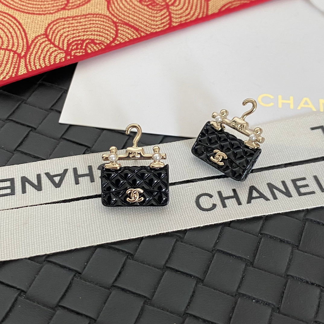 C H L Fashion earrings  SALE-min order required