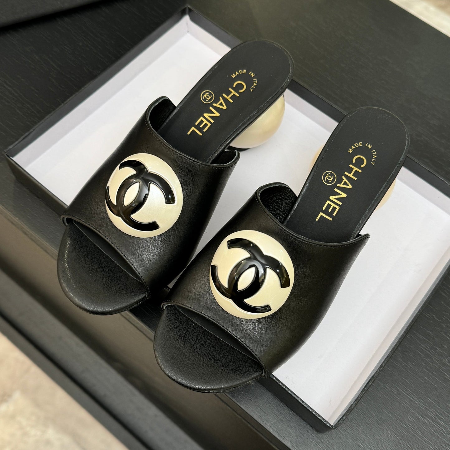 CHL  sandals shoes  Woman 3 Color's
