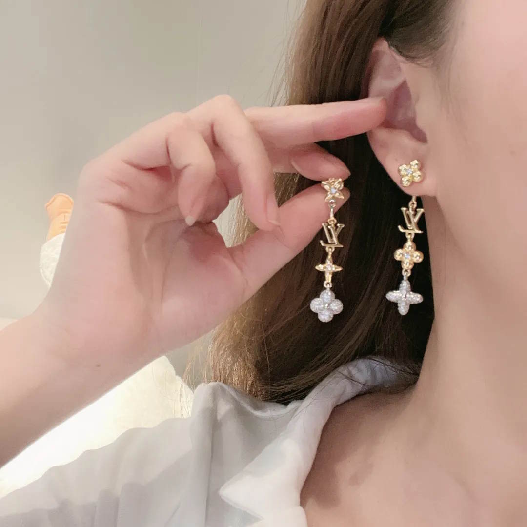 LU Fashion Earrings