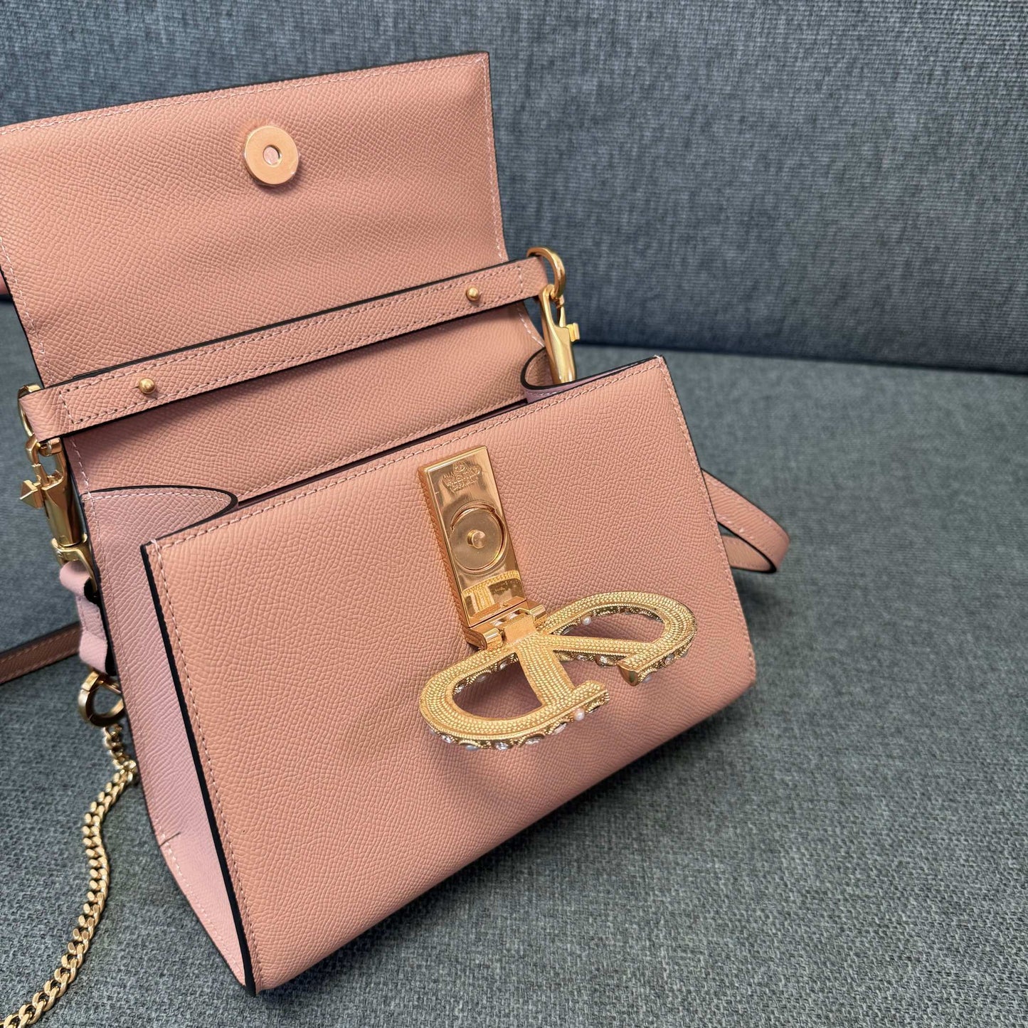 CV  bag Small  22  cm 2 Color's