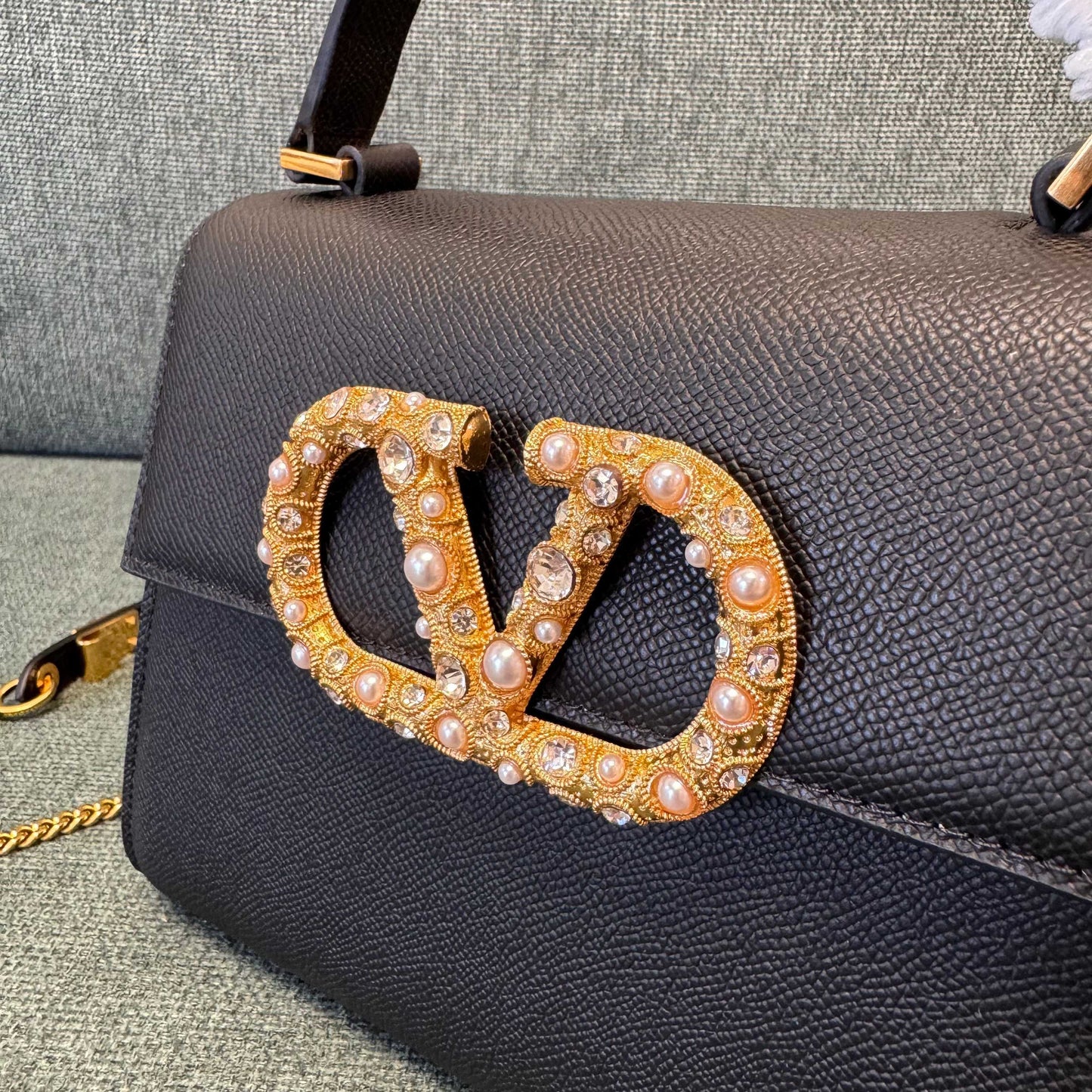 CV  bag Small  22  cm 2 Color's