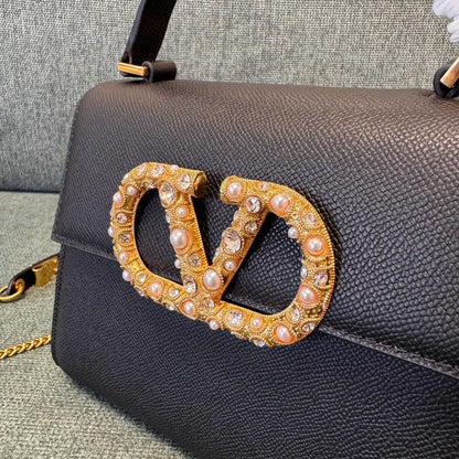 CV  bag Small  22  cm 2 Color's