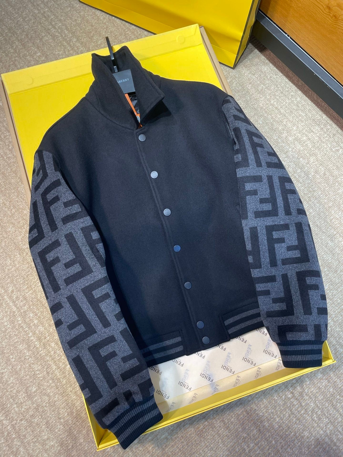 FEN  Jacket Varsity  Man iOFF