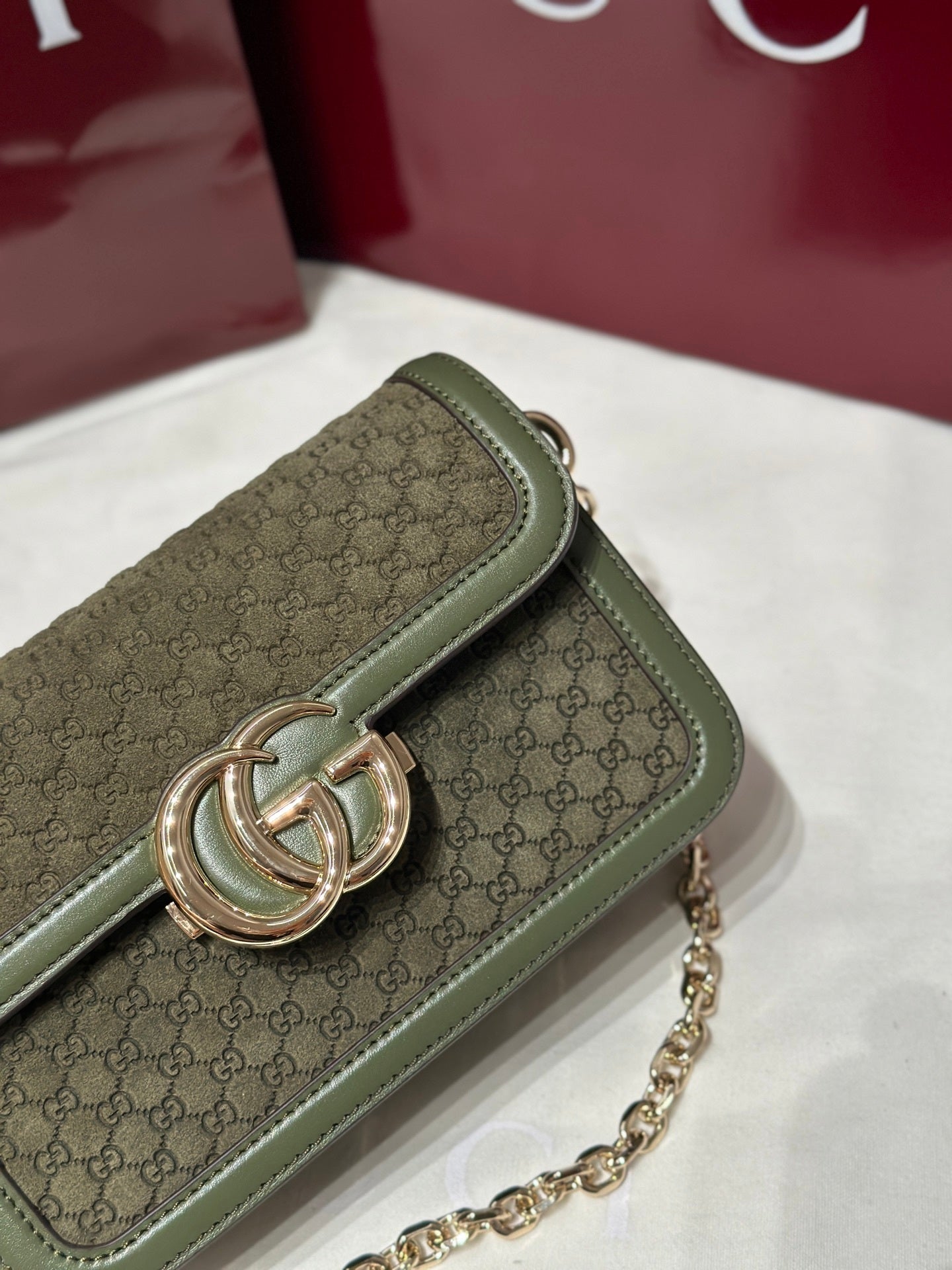GU  Bag  2 Color's  21 cm Small