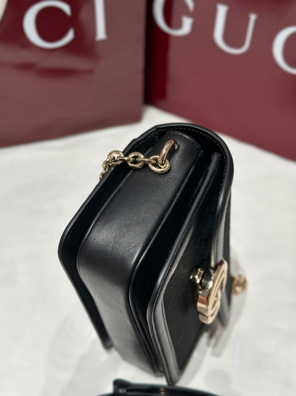 GU  Bag  2 Color's  21 cm Small