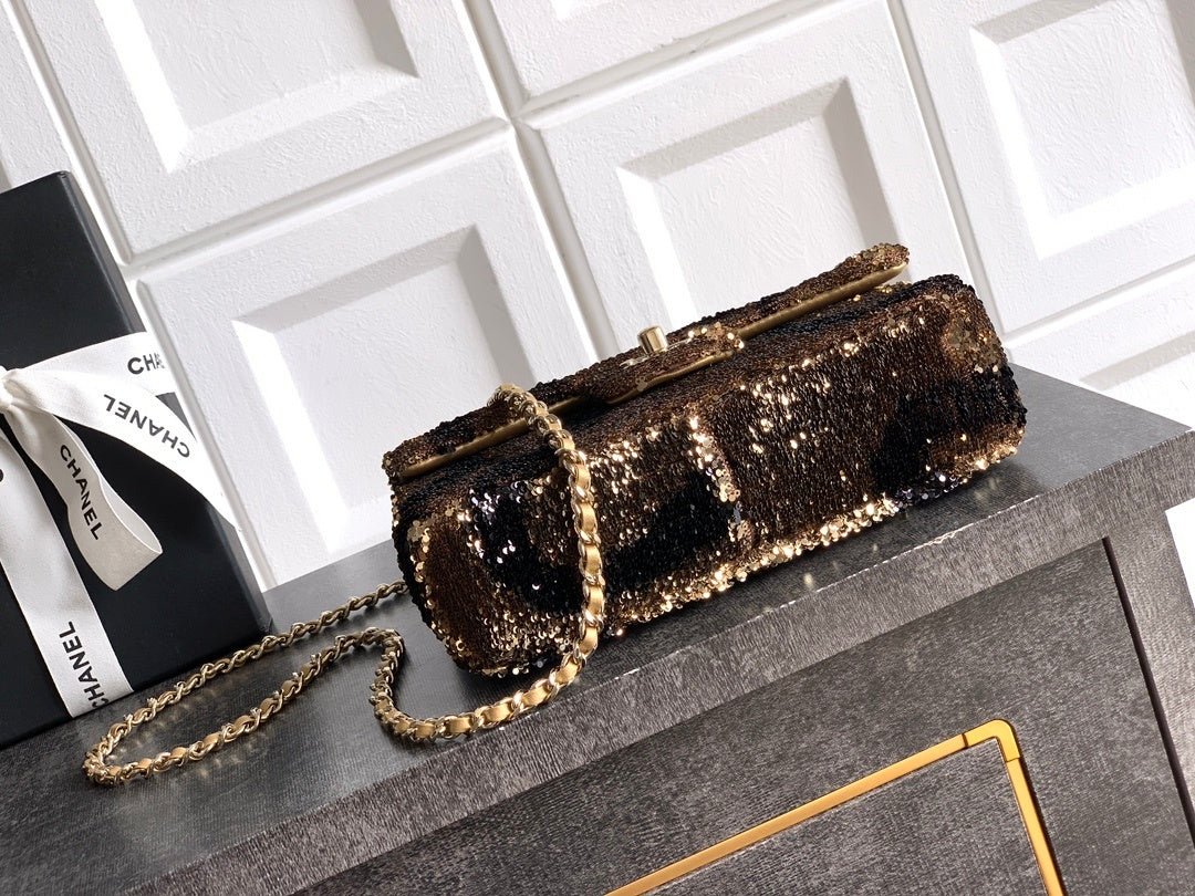 CHL Sequin bag  21 cm