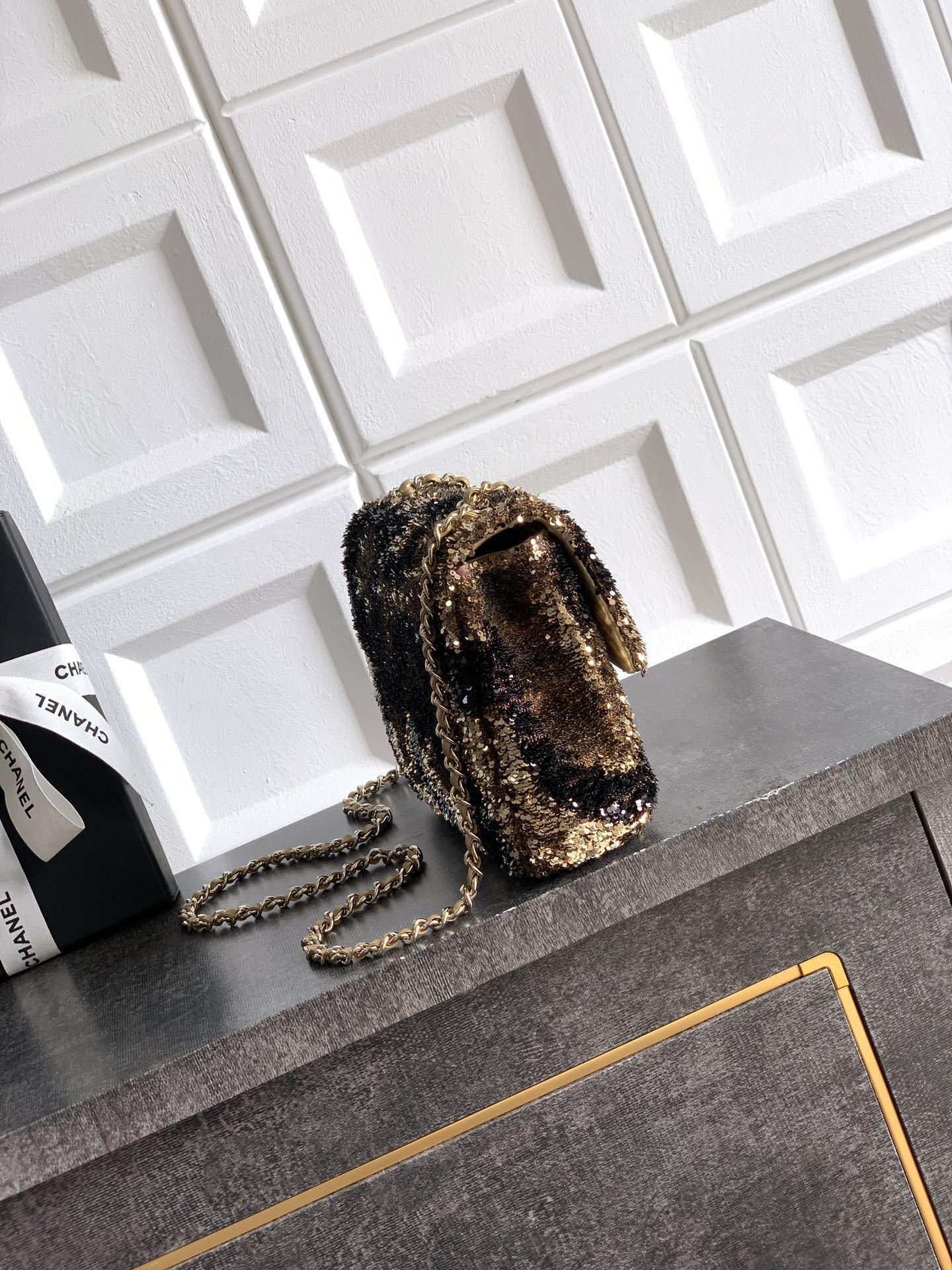 CHL Sequin bag  21 cm