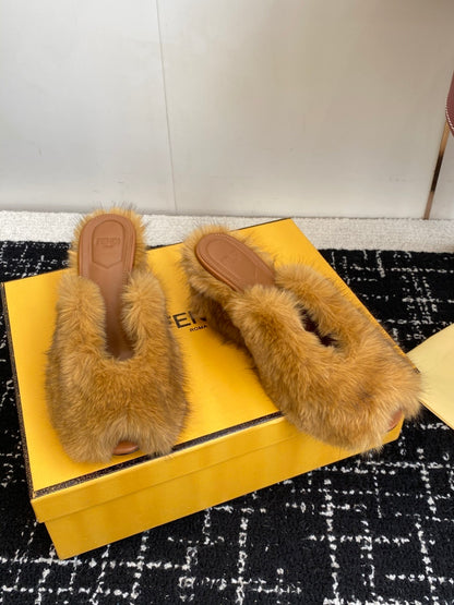 FEN Sandals  Slippers Fur 2 Color's Woman