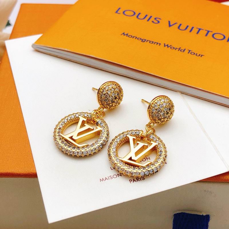 LU  Fashion Earrings 3 Color's