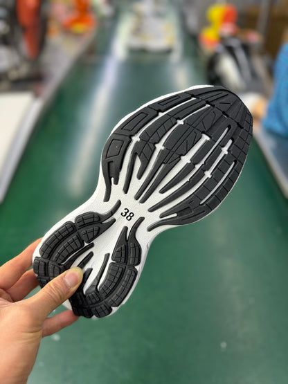 SNBAL  Sneakers trainers