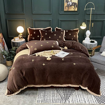 LU Bedding Set