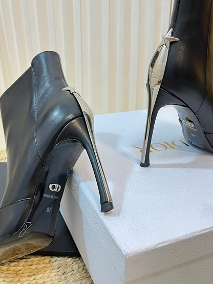 CHD Woman Boots 2 Color's Heels