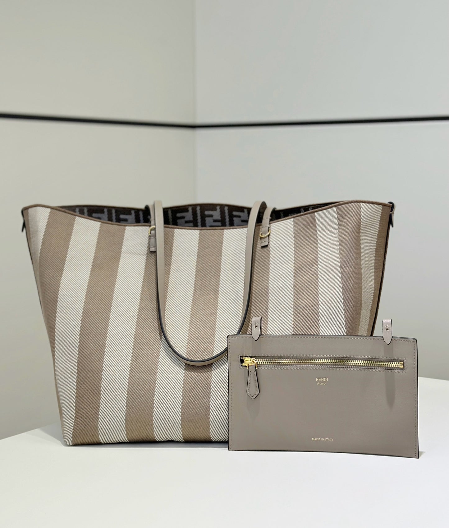 FEN  Bag  33 cm Never full