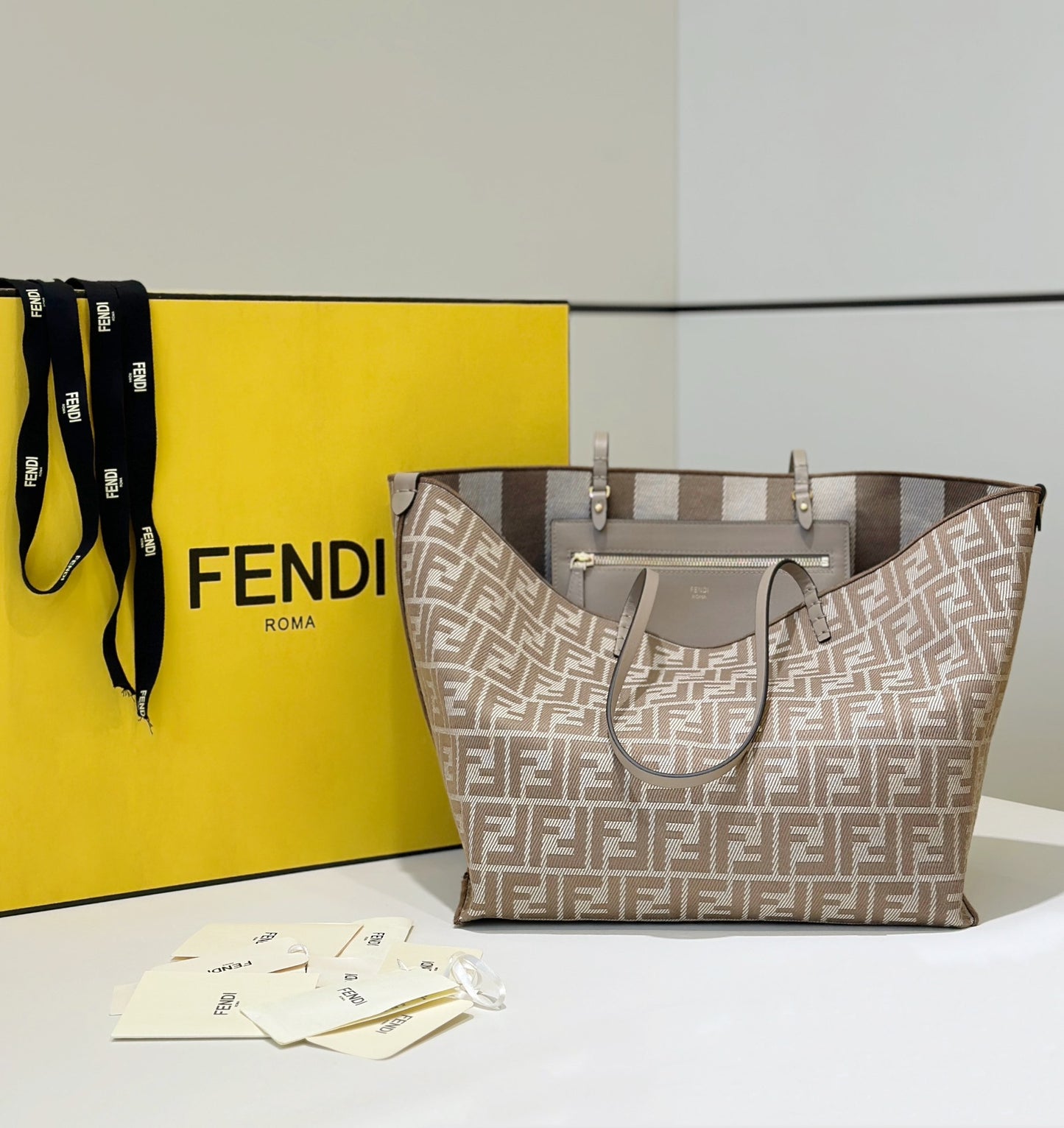 FEN  Bag  33 cm Never full