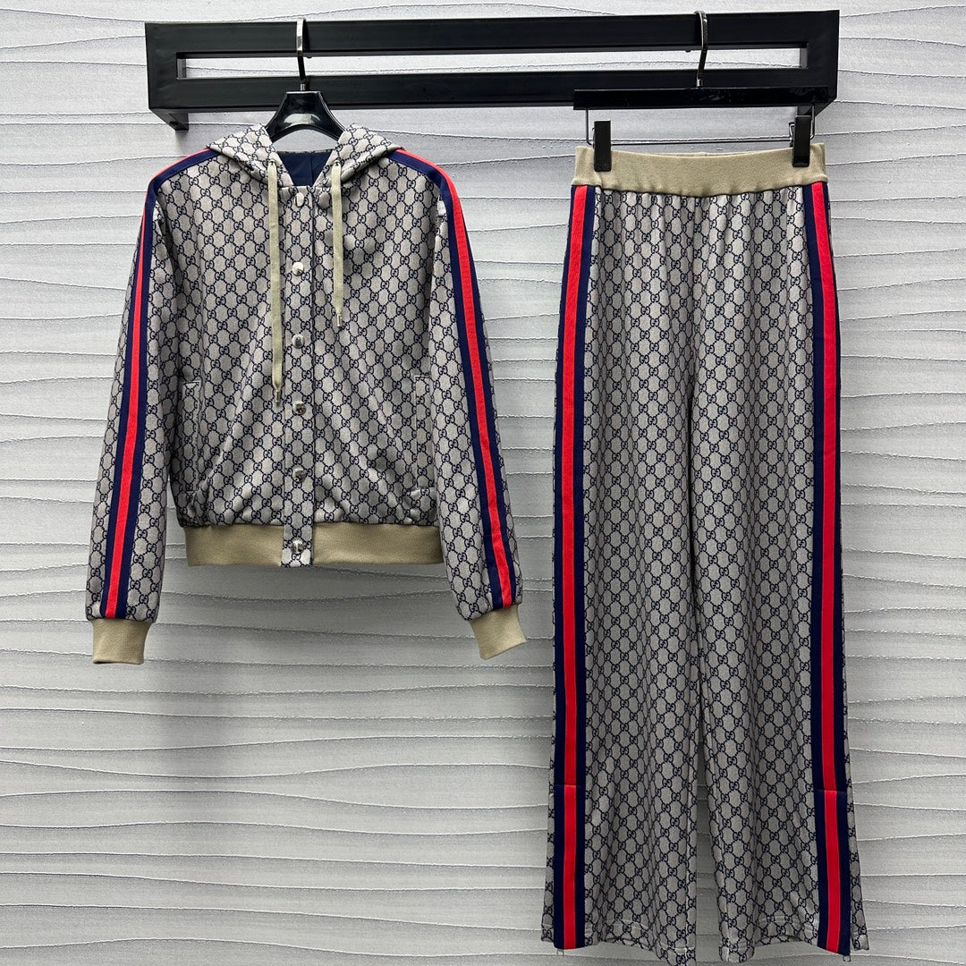 GU Sport Suits  Woman Limited Season 2024