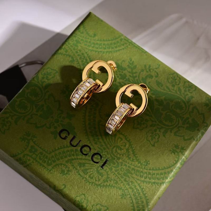 GU  Fashion Earrings