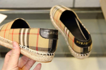 BURBBER Shoes  Sandal Woman