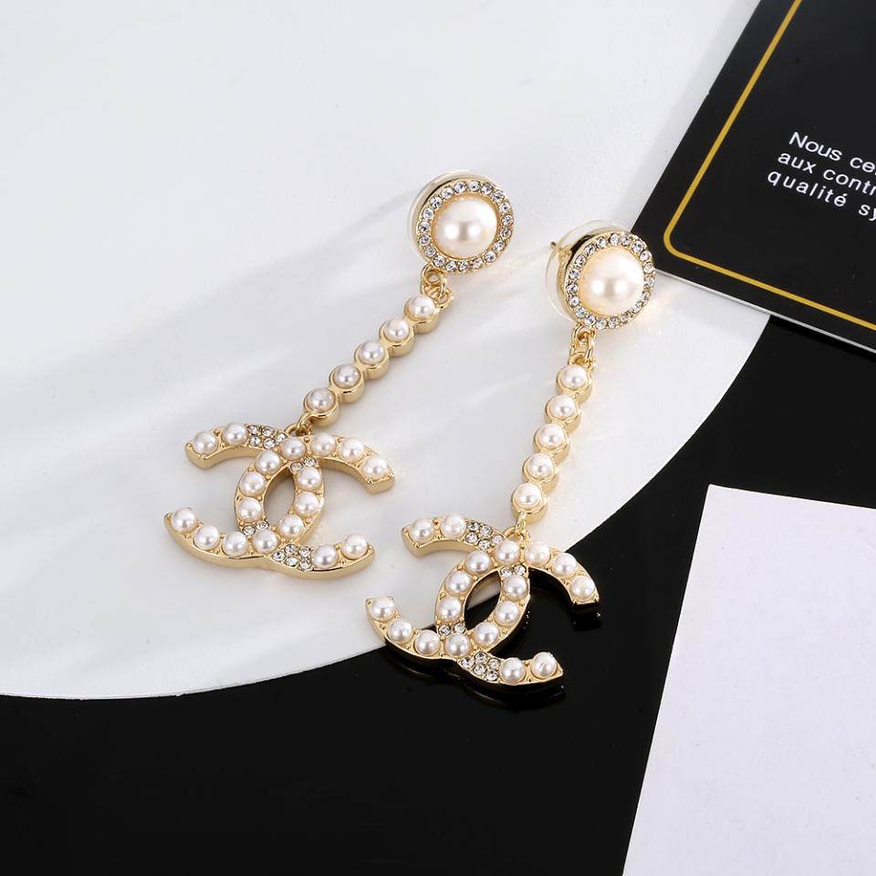 C H L Fashion earrings  SALE-min order required
