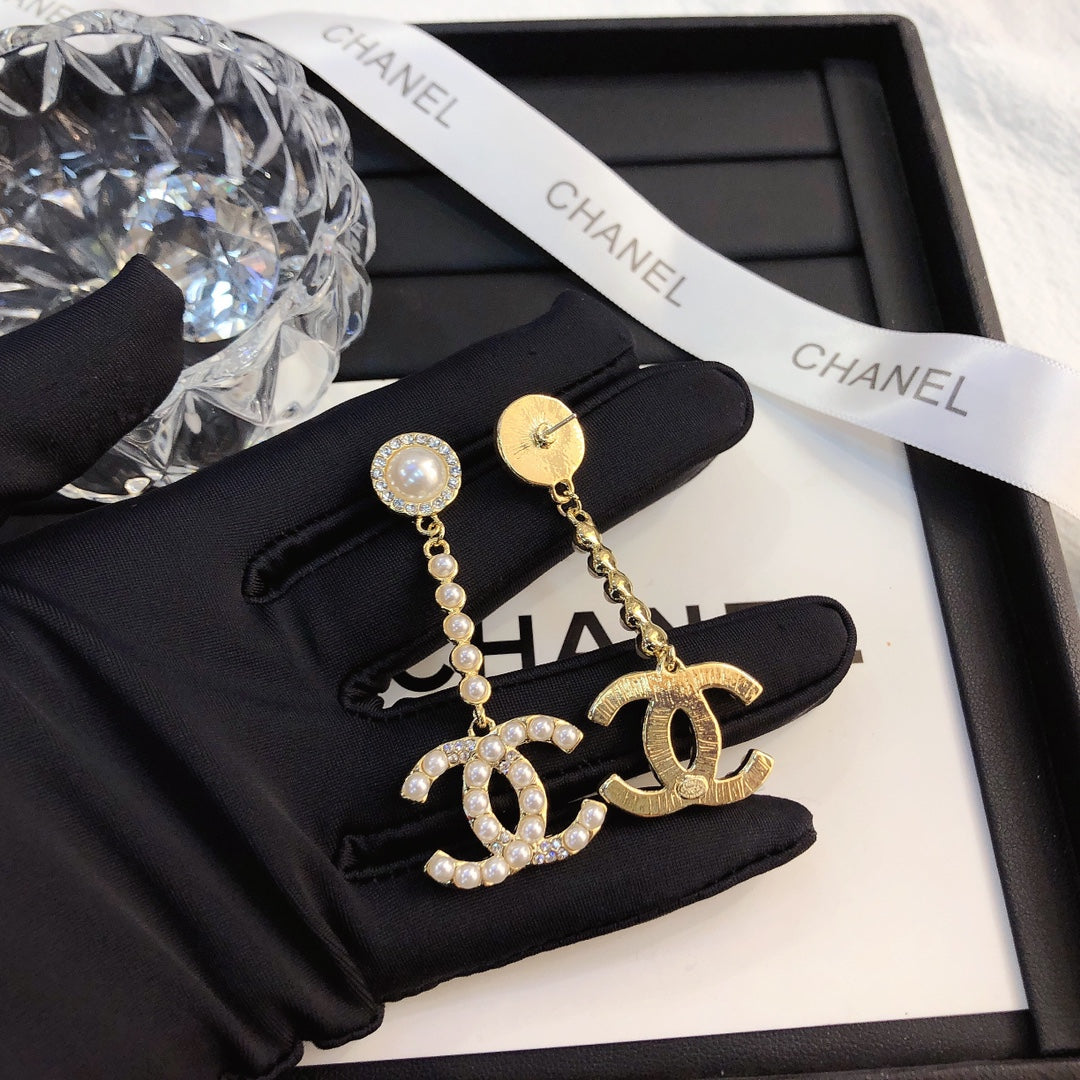 C H L Fashion earrings  SALE-min order required