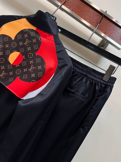 LU  Woman  Sport Suits Limited edition